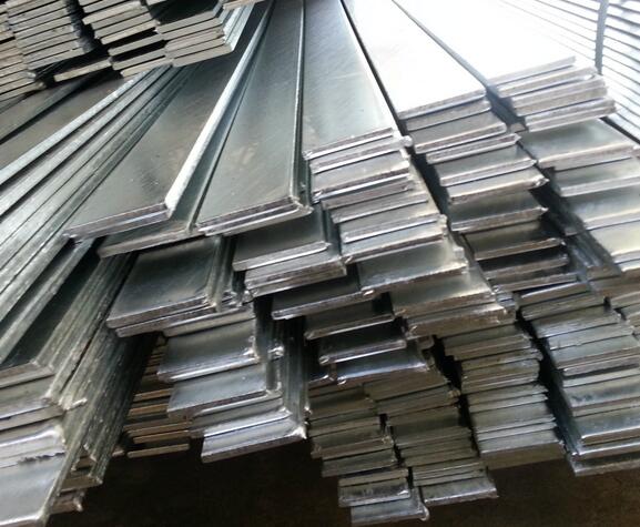 �����\���